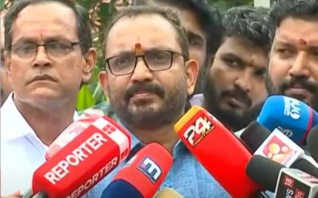 നിങ്ങള്ക്കൊന്നും ഒരു നാണവുമില്ലേ; നെറികേട് കാണിച്ച ഒരുത്തനെയും വെറുതെ വിടില്ല: മാധ്യമപ്രവര്ത്തകരെ ഭീഷണിപ്പെടുത്തി കെ. സുരേന്ദ്രന്